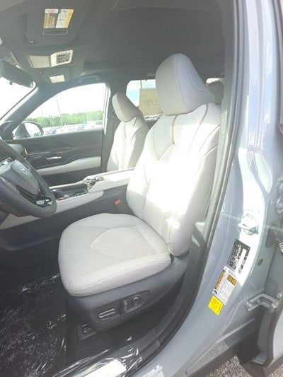 2026 Toyota Grand Highlander Hybrid MAX Platinum