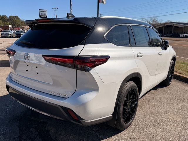 2026 Toyota Highlander Limited