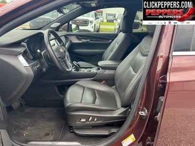 2022 Cadillac XT5 Premium Luxury