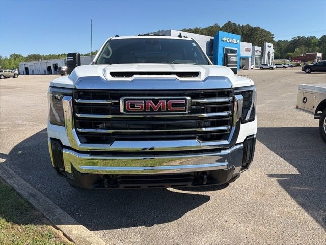 2026 GMC Sierra 3500 HD Chassis Cab SLE