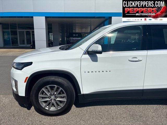 2022 Chevrolet Traverse LT Cloth