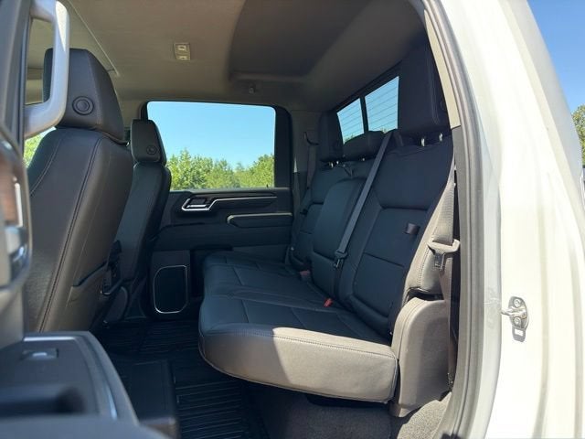2026 GMC Sierra 3500HD SLT - Photo 20