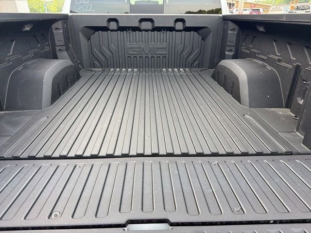 2026 GMC Sierra 1500 AT4 - Photo 14