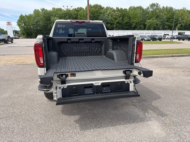 2026 GMC Sierra 1500 AT4 - Photo 9
