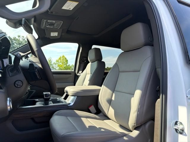 2026 GMC Sierra 1500 SLT - Photo 11