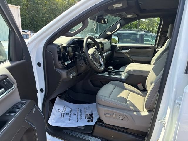 2026 GMC Sierra 1500 SLT - Photo 7