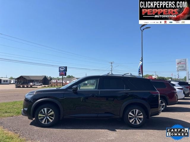 2025 Nissan Pathfinder SL