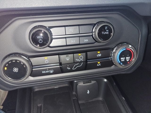 2026 Ford Bronco Base Lift kit tire & wheel package