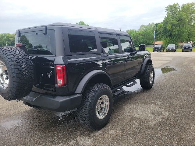 2026 Ford Bronco Base Lift kit tire & wheel package