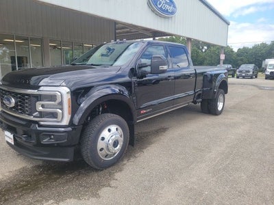 2026 Ford F-450SD Platinum DRW