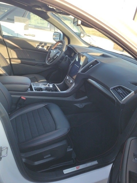 2024 Ford Edge ST Line For Sale in Paris, TN - Peppers Automotive Group