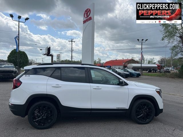 2023 GMC Terrain SLE 4X2