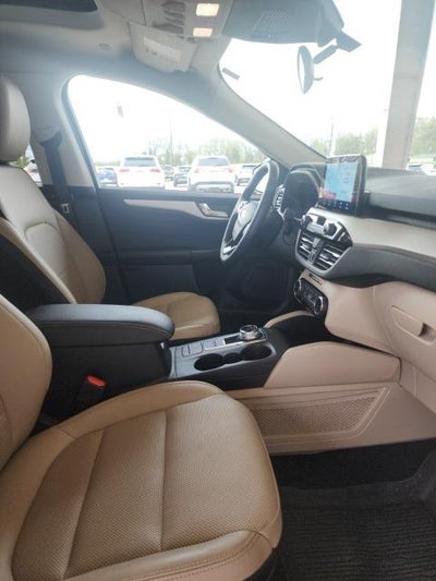 2022 Ford Escape SEL