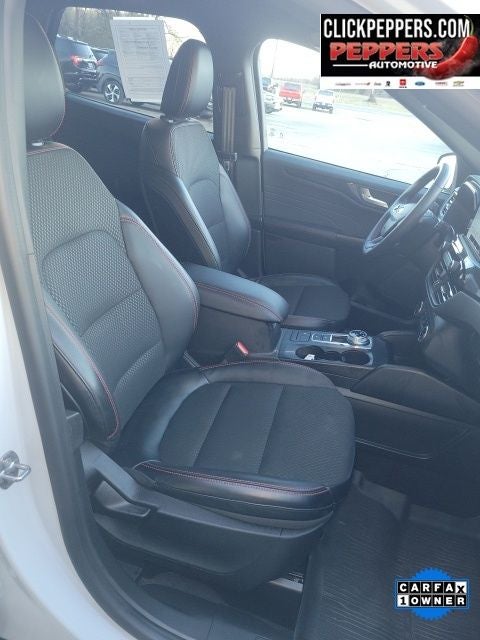 2025 Ford Escape Hybrid ST-Line Select