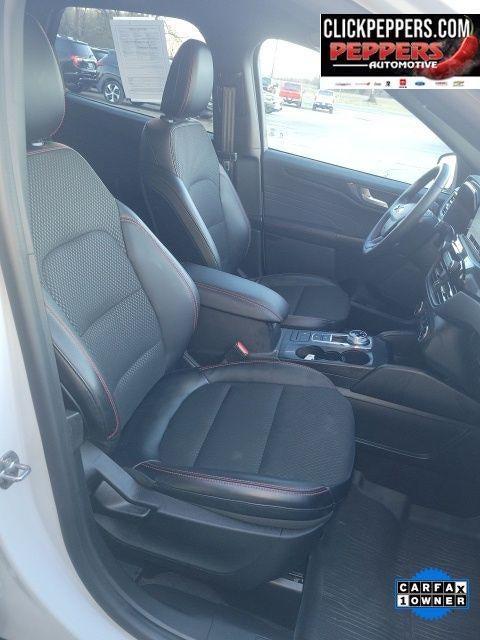 2025 Ford Escape Hybrid ST-Line Select