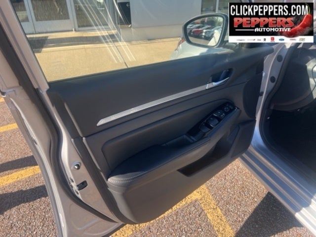 2024 Nissan Altima 2.5 SL