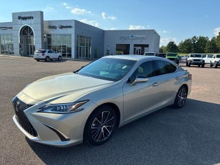 2025 Lexus ES 300h