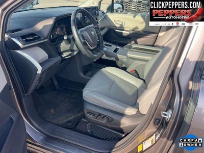 2022 Toyota Sienna XLE