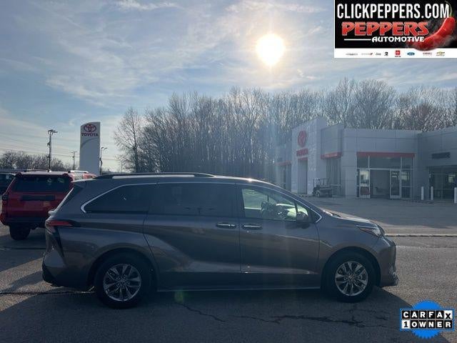 2022 Toyota Sienna XLE