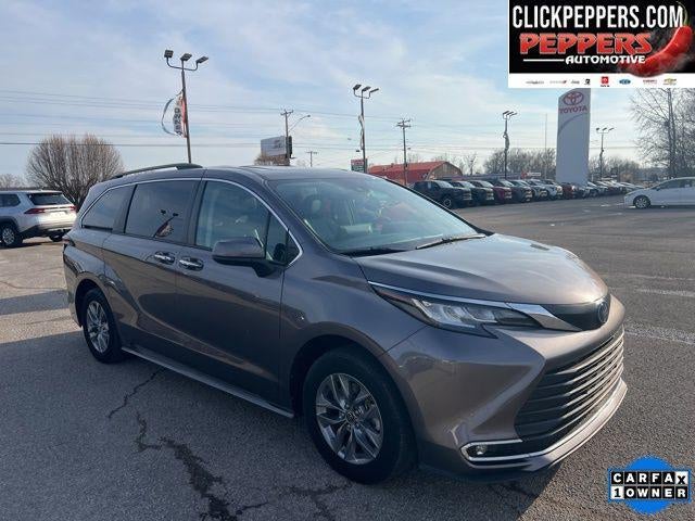 2022 Toyota Sienna XLE