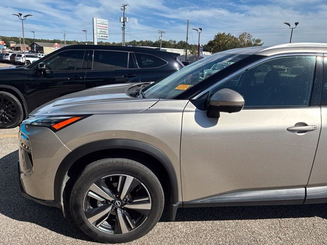 2024 Nissan Rogue SL