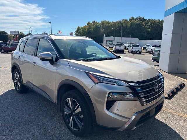 2024 Nissan Rogue SL