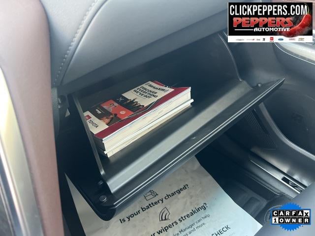 2022 Toyota Venza XLE