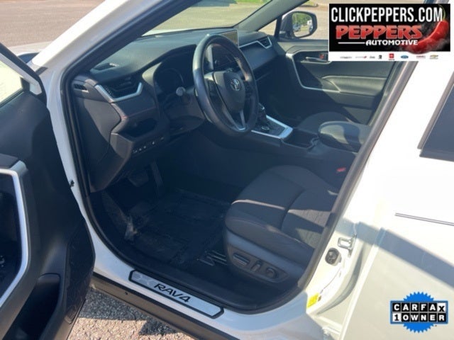 2024 Toyota RAV4 Prime SE