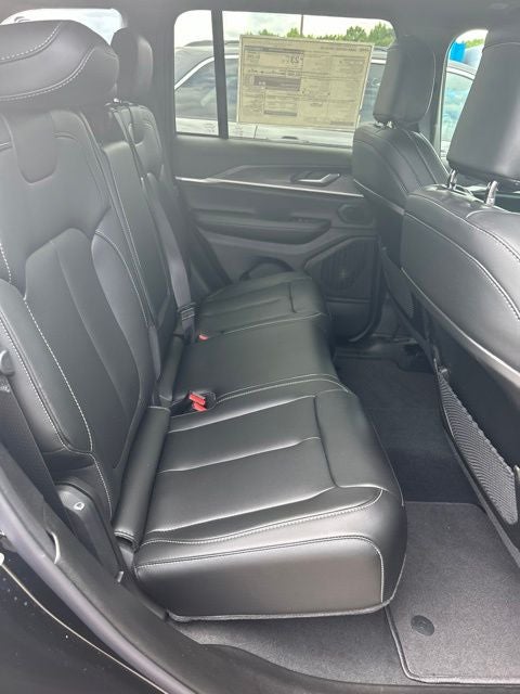 2026 Jeep Grand Cherokee GRAND CHEROKEE LIMITED 4X2