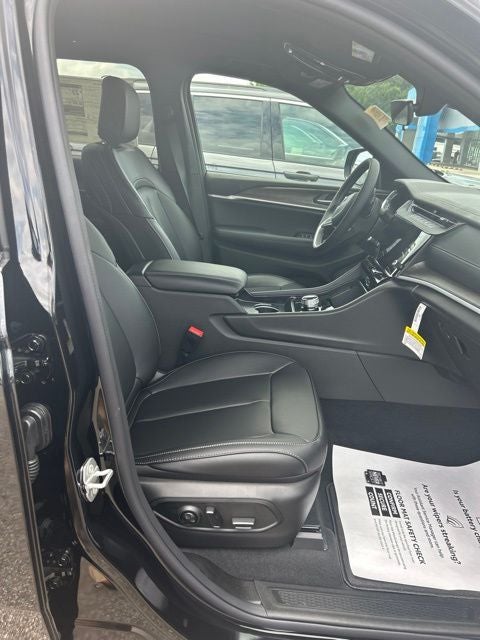 2026 Jeep Grand Cherokee GRAND CHEROKEE LIMITED 4X2