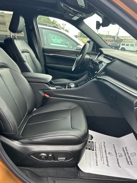 2026 Jeep Grand Cherokee GRAND CHEROKEE LIMITED 4X2
