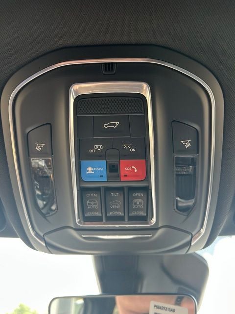 2026 Jeep Grand Cherokee GRAND CHEROKEE LIMITED 4X2