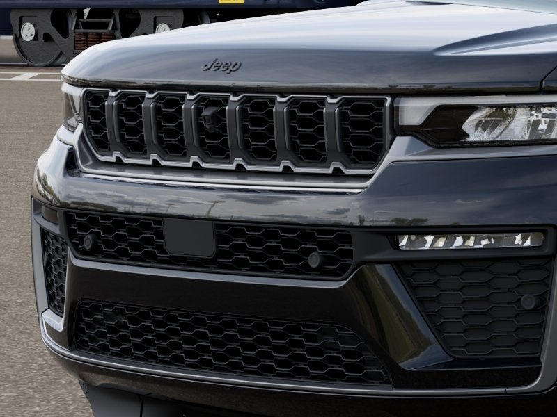 2027 Jeep Grand Cherokee GRAND CHEROKEE LIMITED RESERVE 4X4