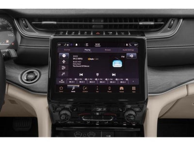 2022 Jeep Grand Cherokee L Laredo 4x4