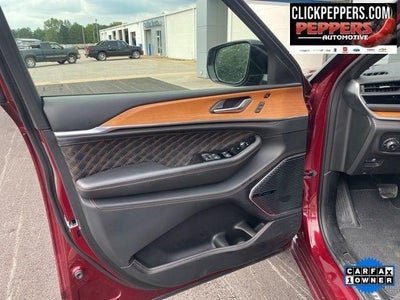 2022 Jeep Grand Cherokee L Summit Reserve 4x4