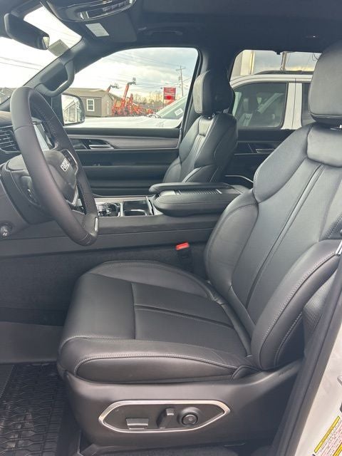 2026 Jeep Grand Wagoneer GRAND WAGONEER LIMITED RESERVE 4X4