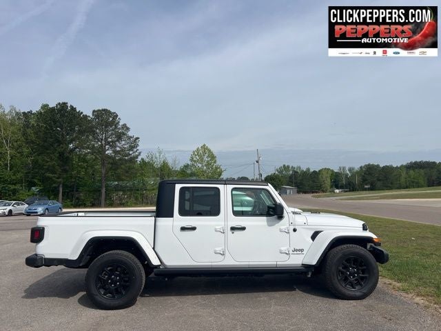 2023 Jeep Gladiator Overland 4x4