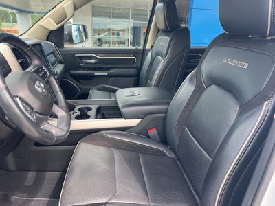2019 RAM 1500 Laramie Crew Cab 4x2 5'7' Box