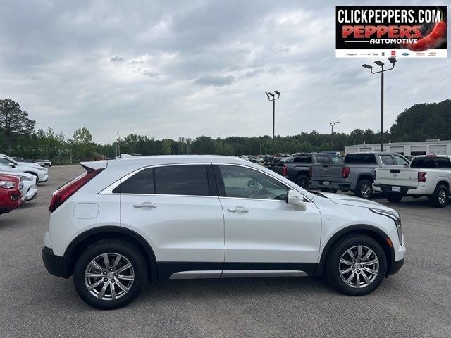 2023 Cadillac XT4 AWD Premium Luxury