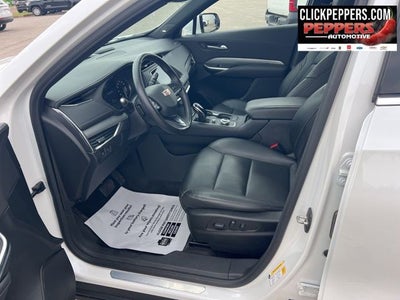 2023 Cadillac XT4 AWD Premium Luxury