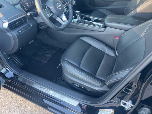 2025 Nissan Altima SL FWD