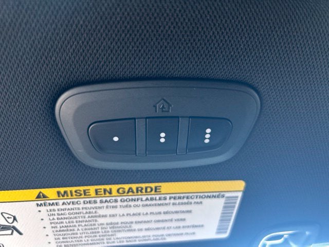 2027 Chrysler Pacifica PACIFICA SELECT AWD