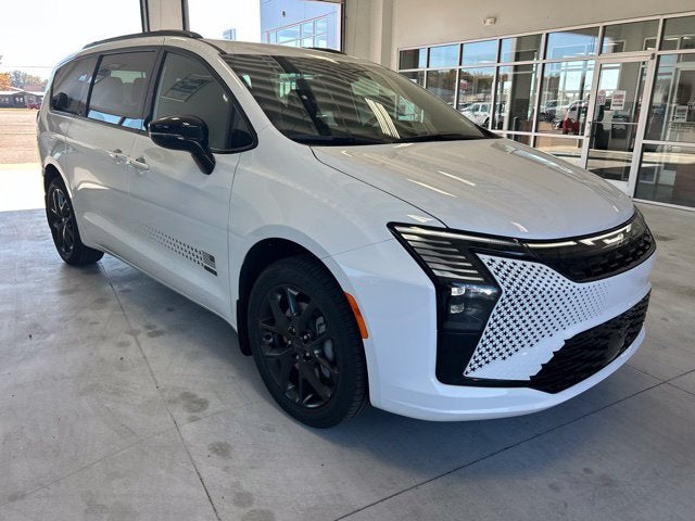 2027 Chrysler Pacifica PACIFICA SELECT AWD