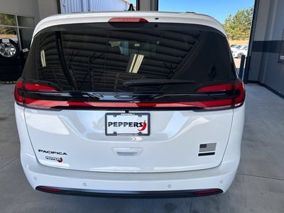 2027 Chrysler Pacifica PACIFICA SELECT AWD