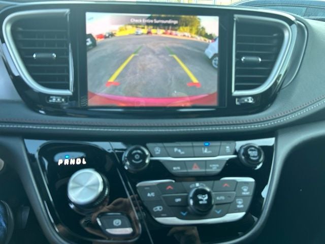 2027 Chrysler Pacifica PACIFICA SELECT AWD