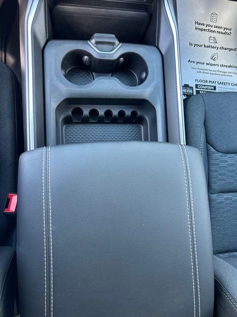 2026 RAM Ram 1500 RAM 1500 EXPRESS CREW CAB 4X4 5'7' BOX