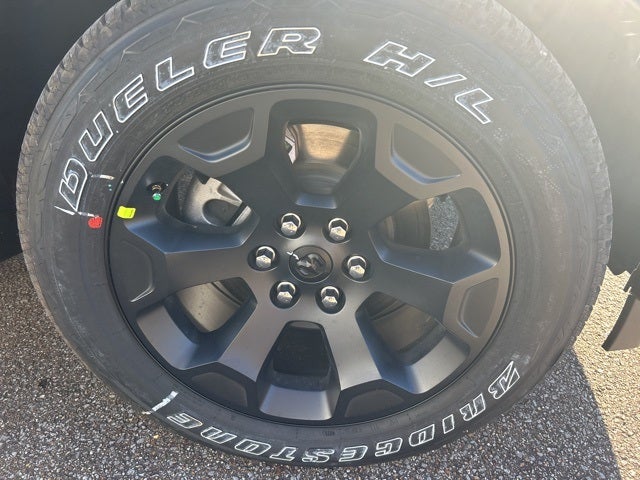 2026 RAM Ram 1500 RAM 1500 EXPRESS CREW CAB 4X4 5'7' BOX