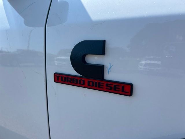 2027 RAM Ram 5500 Chassis Cab RAM 5500 TRADESMAN CHASSIS CREW CAB 4X4 60' CA