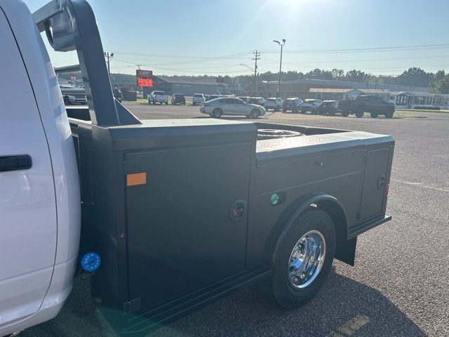 2027 RAM Ram 3500 Chassis Cab RAM 3500 TRADESMAN CREW CAB CHASSIS 4X4 60' CA