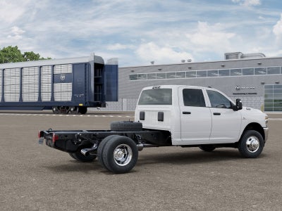 2027 RAM Ram 3500 Chassis Cab RAM 3500 TRADESMAN CREW CAB CHASSIS 4X4 60' CA